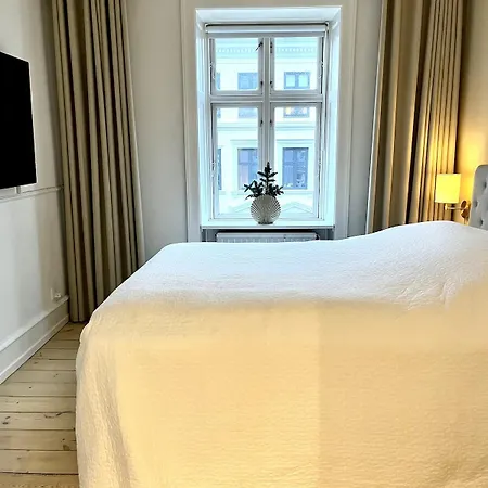 90m2 Luxury Flat In Apartament