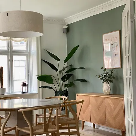 90m2 Luxury Flat In 아파트 *