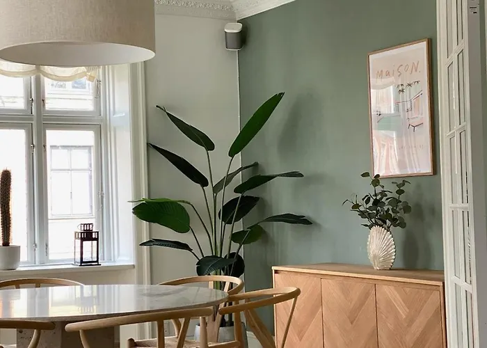 90m2 Luxury Flat In Lejlighed *