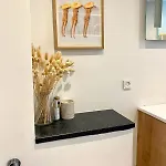 90m2 Luxury Flat In דירה *