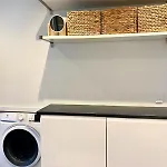 90m2 Luxury Flat In דירה *